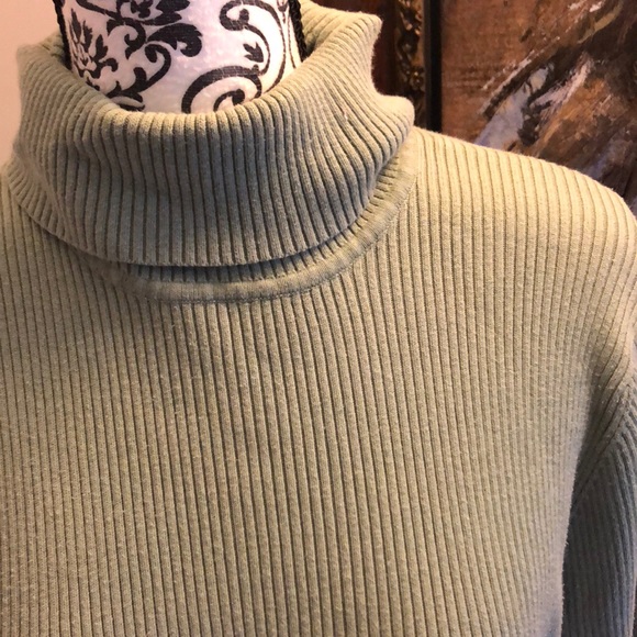Euc xl Taylor Marcs sage turtleneck sweater - Picture 2 of 3